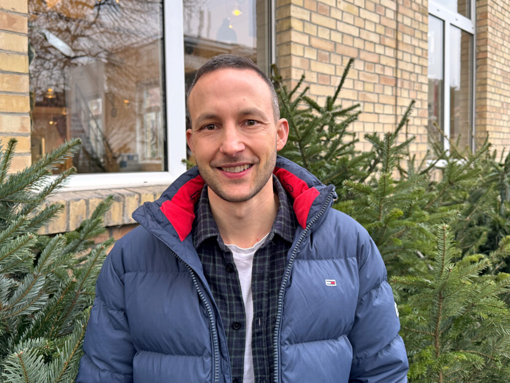 IMG_2287_web Fabian Hansen, Sozialarbeiter im Läbesruum.